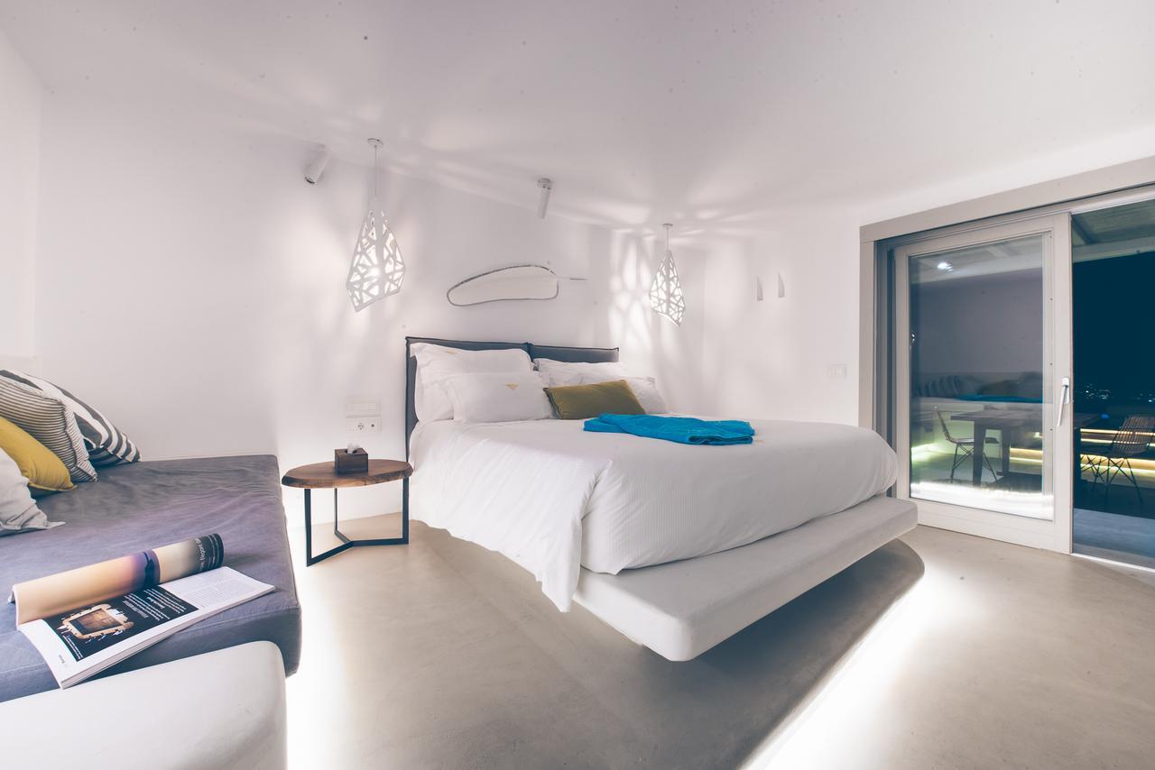 ホテル デル プライベート スイーツ Mykonos Town エクステリア 写真