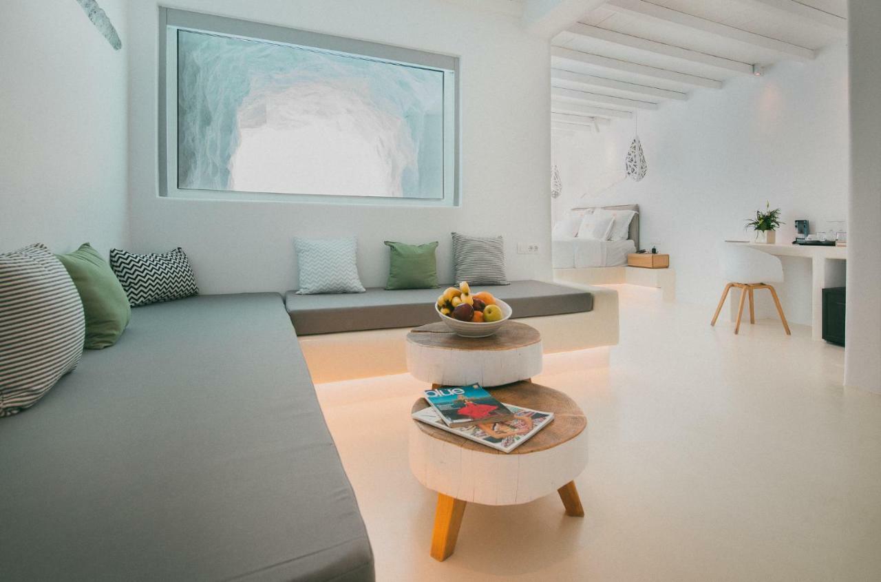ホテル デル プライベート スイーツ Mykonos Town エクステリア 写真