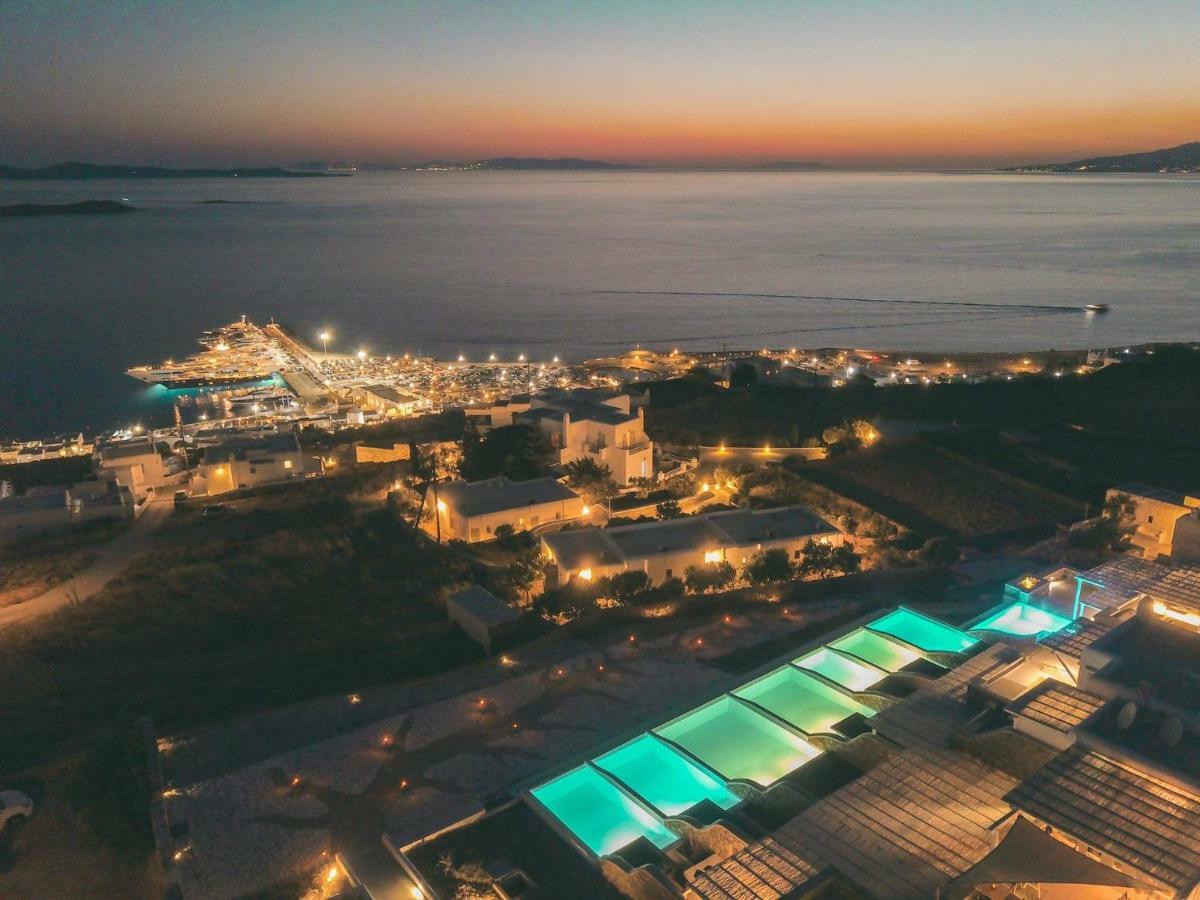ホテル デル プライベート スイーツ Mykonos Town エクステリア 写真